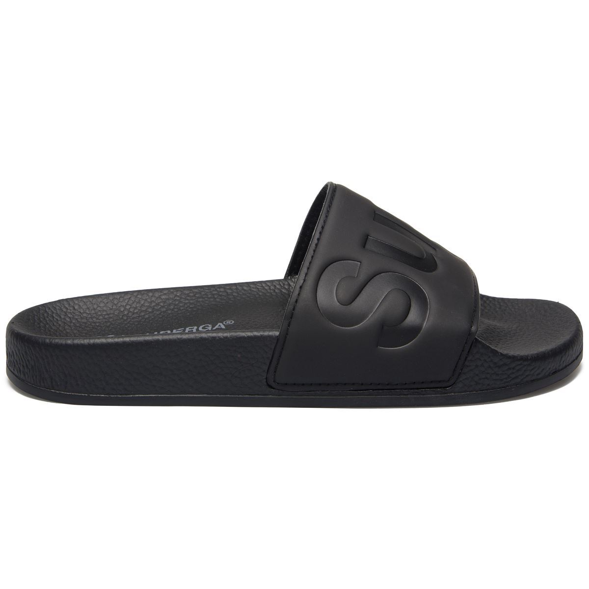 TOTAL BLACK